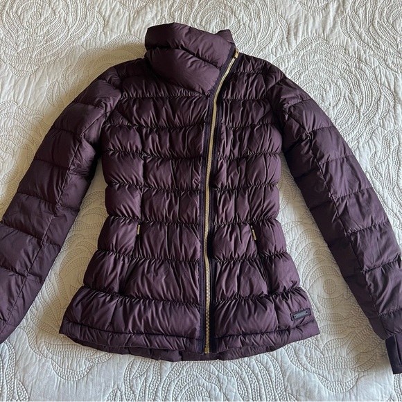 Athleta - Goose Down Downabout Puffer Jacket - Wild Raisin - Picture 4 of 13